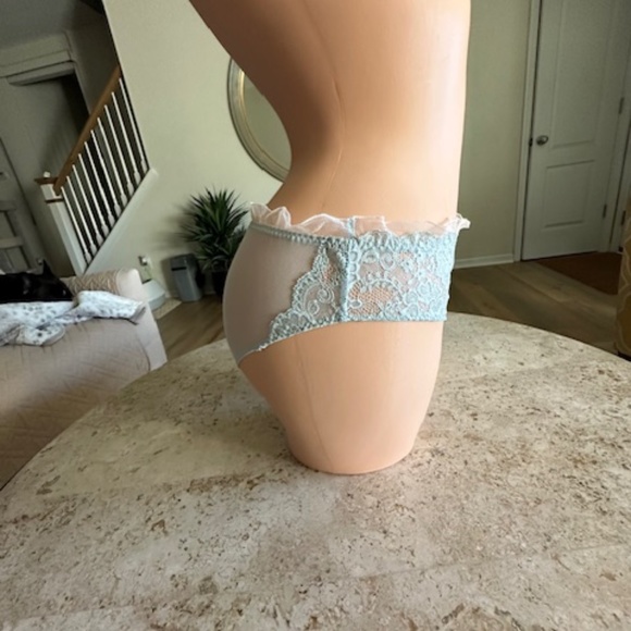 Victoria Secret MEDIUM three (3) pair - pink, black and blue RARE NWOT - Picture 13 of 15